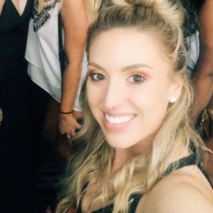 Meet your Posher, Brittnee